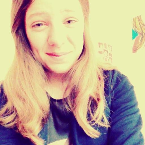 Lotteeuh2's profile picture. Hi, I'm simpsonizer and i love it