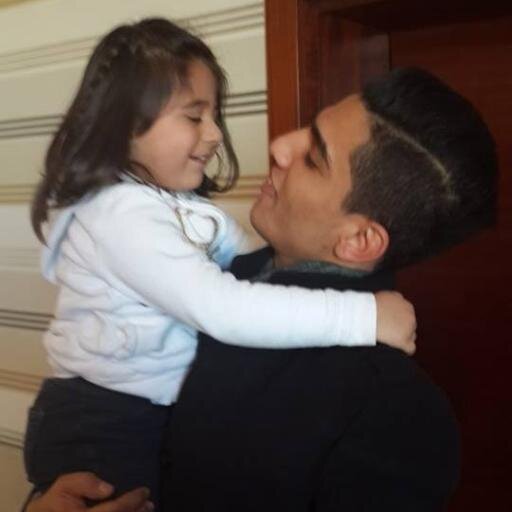 إذا كان ذنبي أن حبك سيدي فكل ليالي العاشقين ذنوب
أتوب إلى ربي و إني لمرة يسامحني ربي إليك أتوب