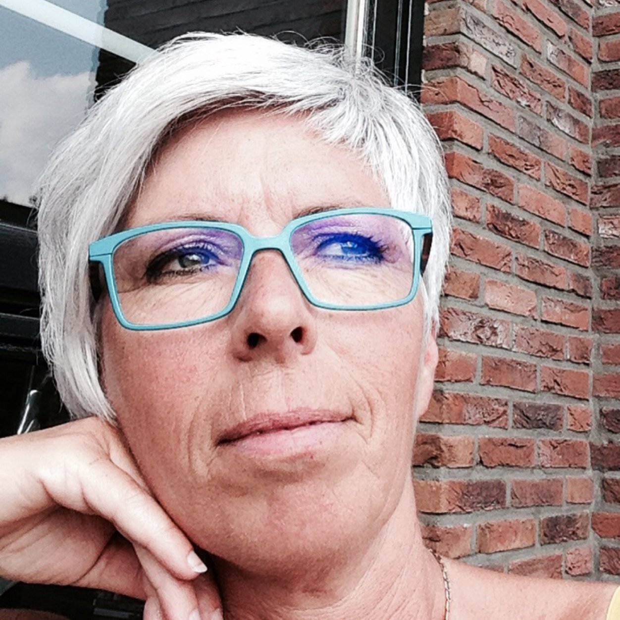 Getrouwd,2 zonen,gambia, vakantie, tennis, lezen, eigen praktijk.