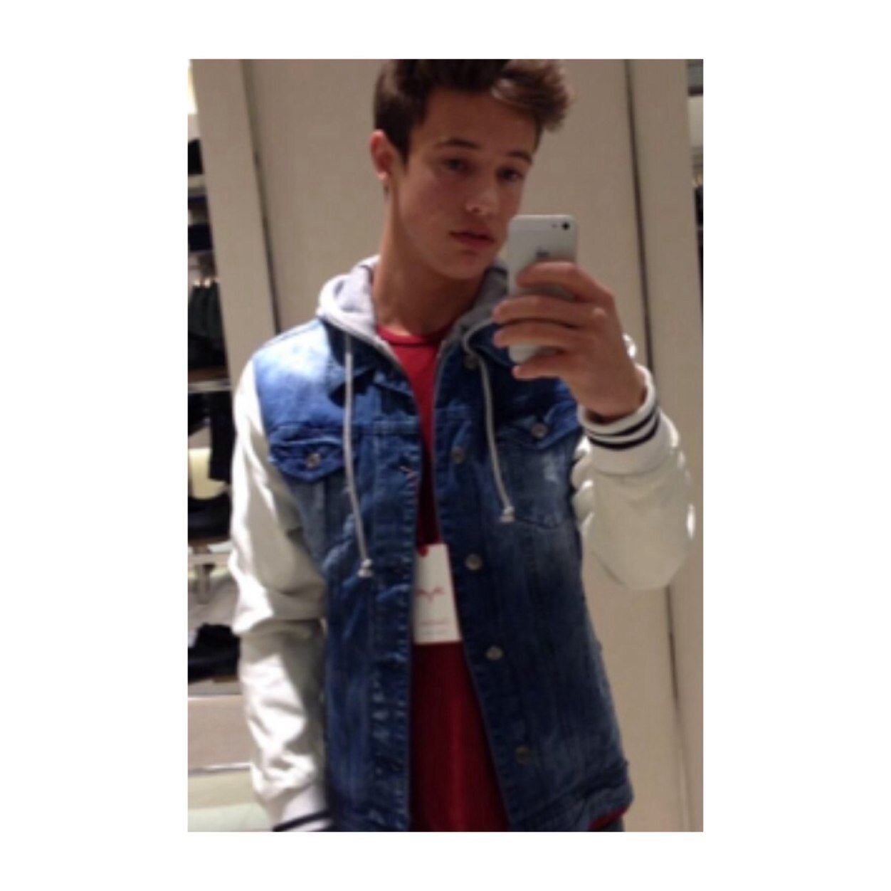 lol ur not cameron dallas