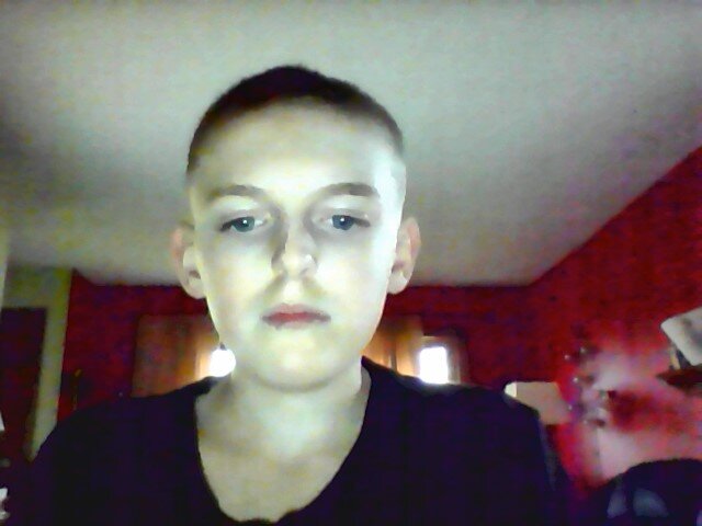 boutin_justin's profile picture. Loves watching youtube