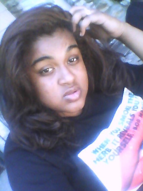 #2900 #Stoner #RestWellVontae . #bisexual single af . Occupation : McDonalds