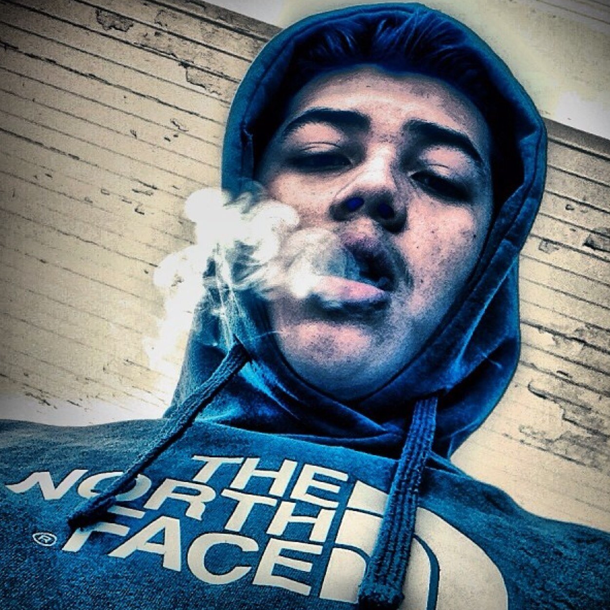 Youngzpikes@gmail.com
Ber13@live.com