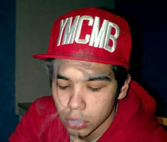 MelihSoydan6's profile picture. follow ! snap : melih.s