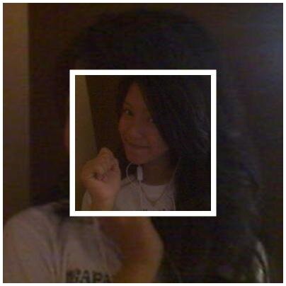 Lahir tgl 15-04-2002 , followers still a bit ya please follow me yes (y) ;)