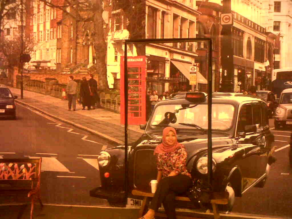 Erun4's profile picture. Love my parents,,Love my husband,,Love my job,,Love my friends,,Love my life,,