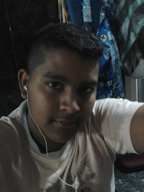 juanlpz572's profile picture. 