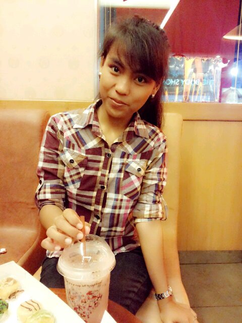 Fb: yolanda putry