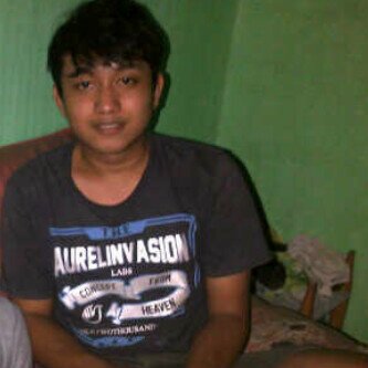 hasanQ08's profile picture. 