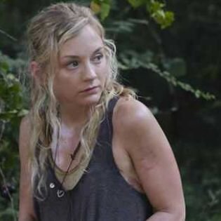 @xXx_Maggie_xXx and i are left. my family and daddy are dead. I am through with crying. #single ~twd//rp//~ /not amc or Emily Kinney