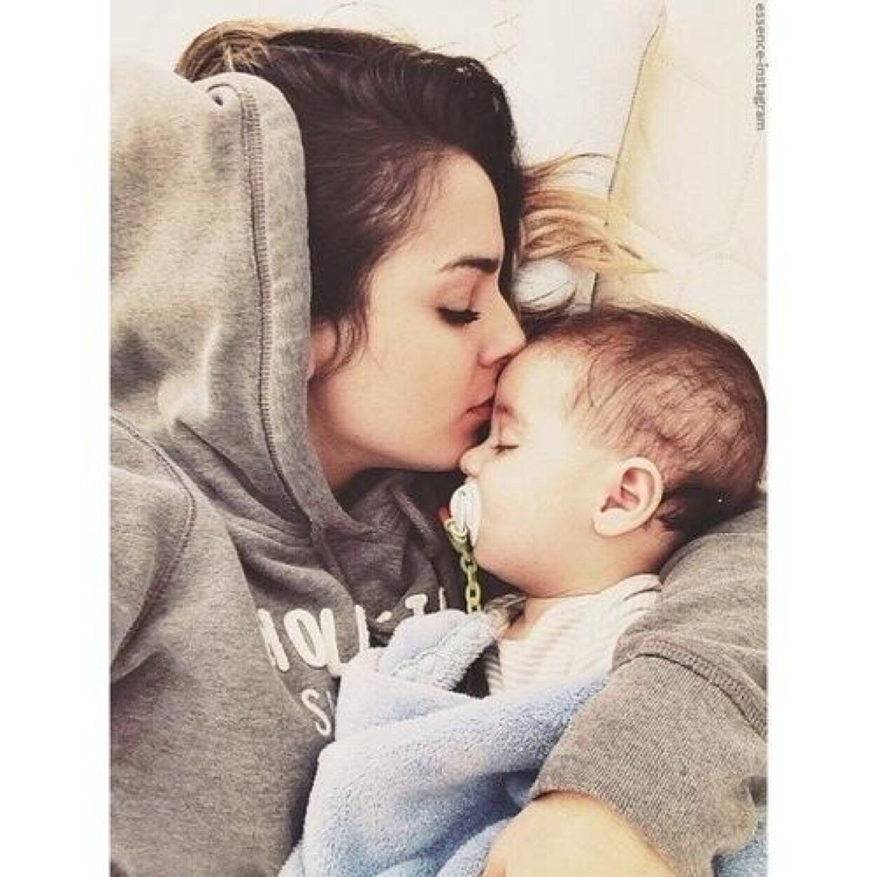 dammitallie's profile picture. Mummy to 1 for now ❤️ done.