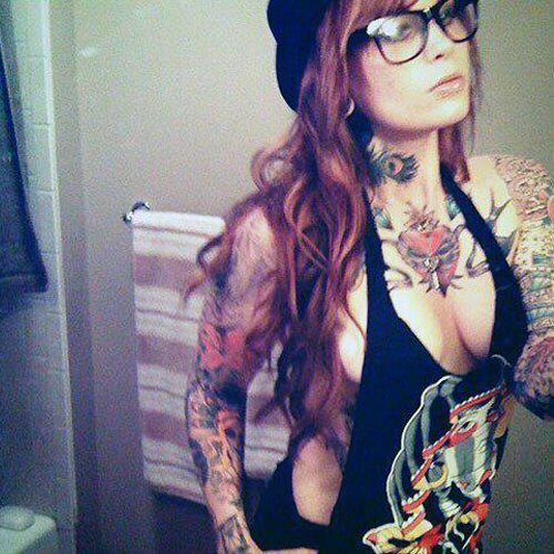 karinneellen2's profile picture. 