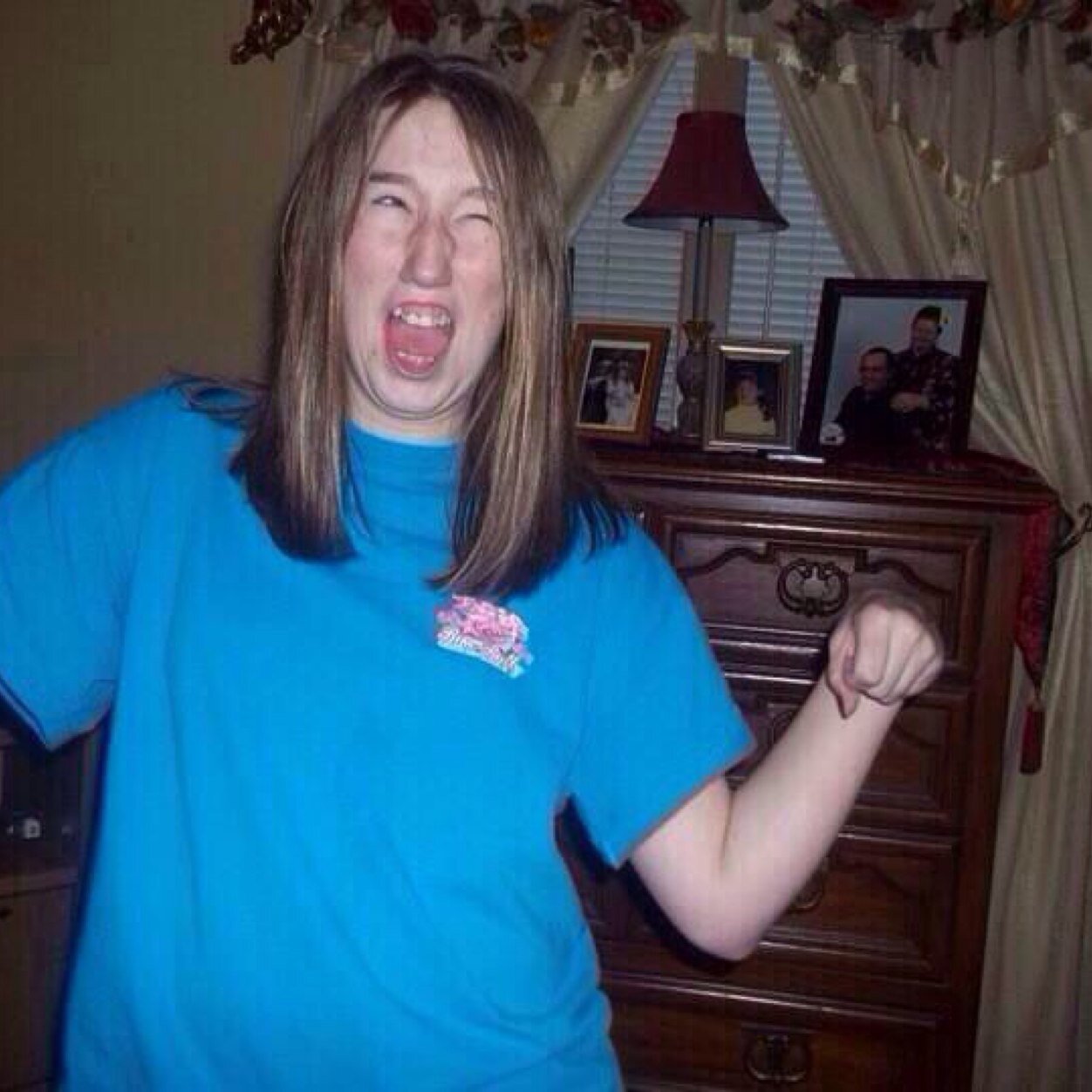 LIZISMYQUEEN's profile picture. I LOVE LIZ SO MUCH LIZ FOLLOWED 11:03