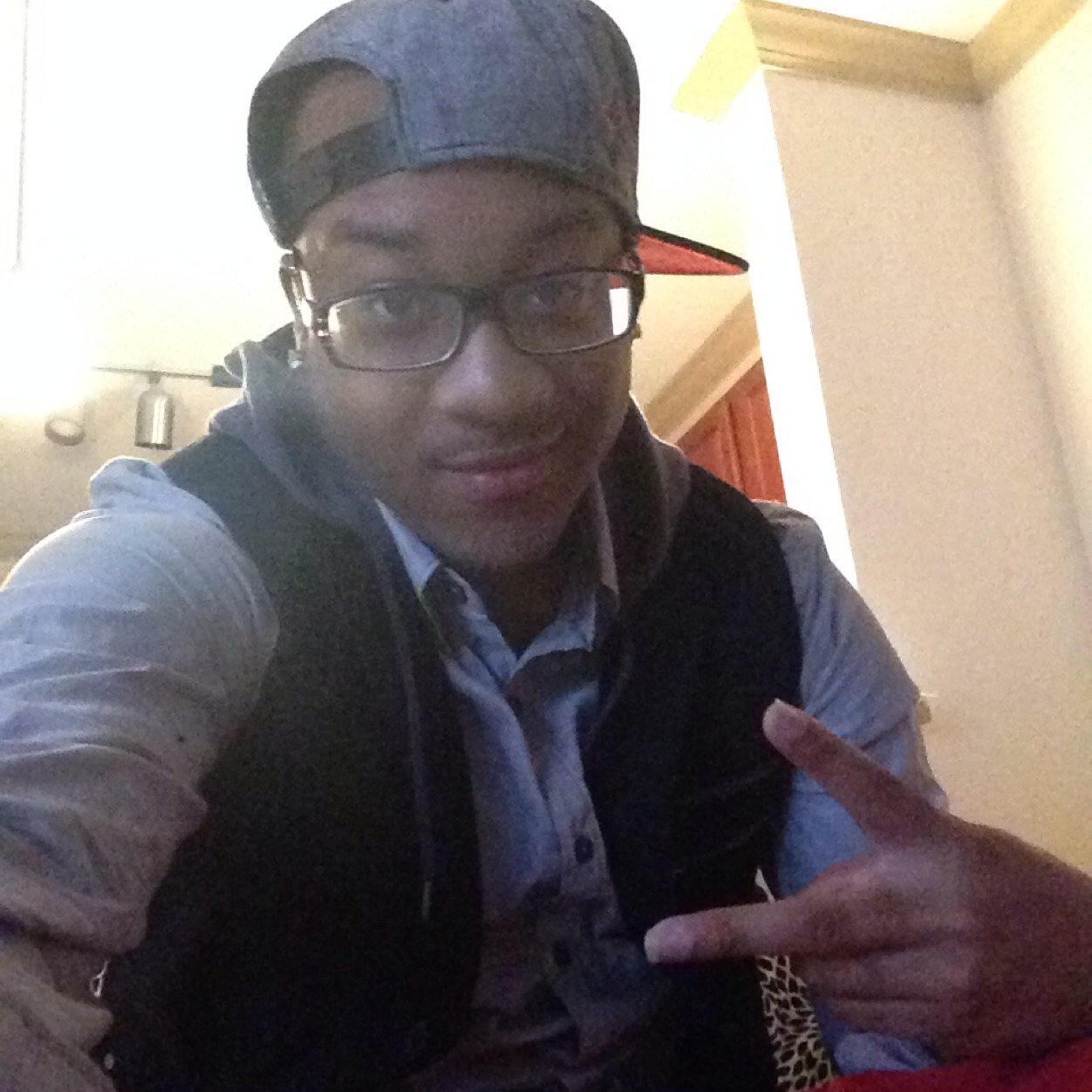Money on my mind thats all that matters.....GOD, MONEY, FAMILY