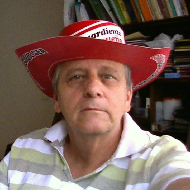 EL REALISTA y punto.