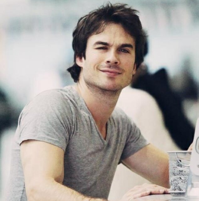 ProfValentino's profile picture. Haven't you heard that what glitters is not always gold? | Ex - Slytherin | Professor of Business | #HogwartsProfessors