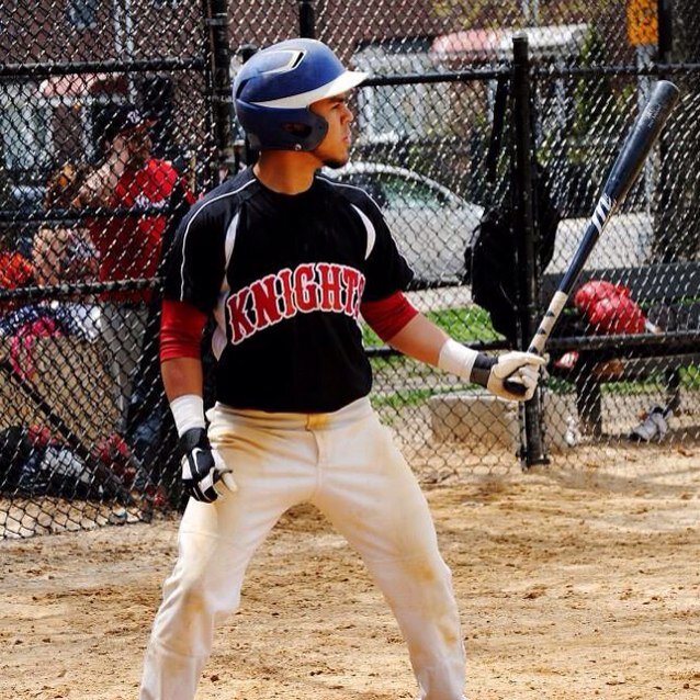 arivera52993's profile picture. 