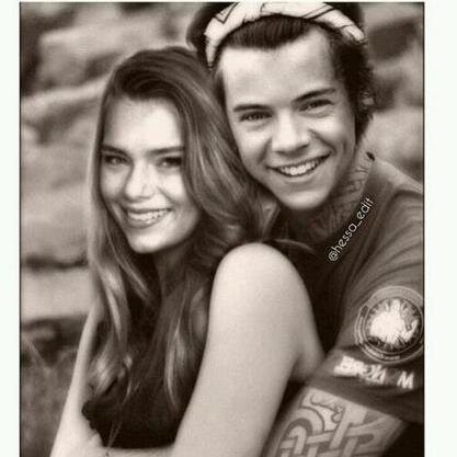 I love the fanfiction dark after and Psychotic I also love American horror story and mortal Instruments 3 3 3