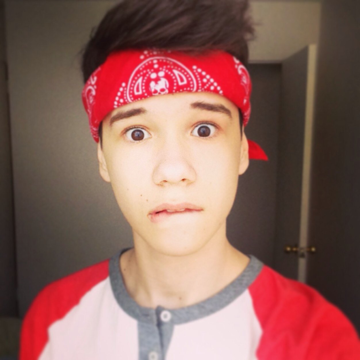 Iwishfo's profile picture. I LOVE THATSPANISHBOY GO FOLLOW HIM HES PERF @SEBTSB