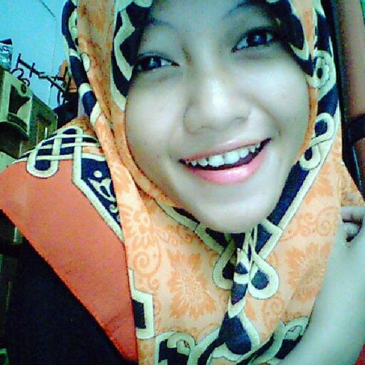Kami PERSIJA tim legenda INDONESIA, semua suku bangsa menyatu di dalamnya, dari tanah barat hingga timur nusantara, KAMILAH PERSIJA KAMILAH SANG JUARA :* :*