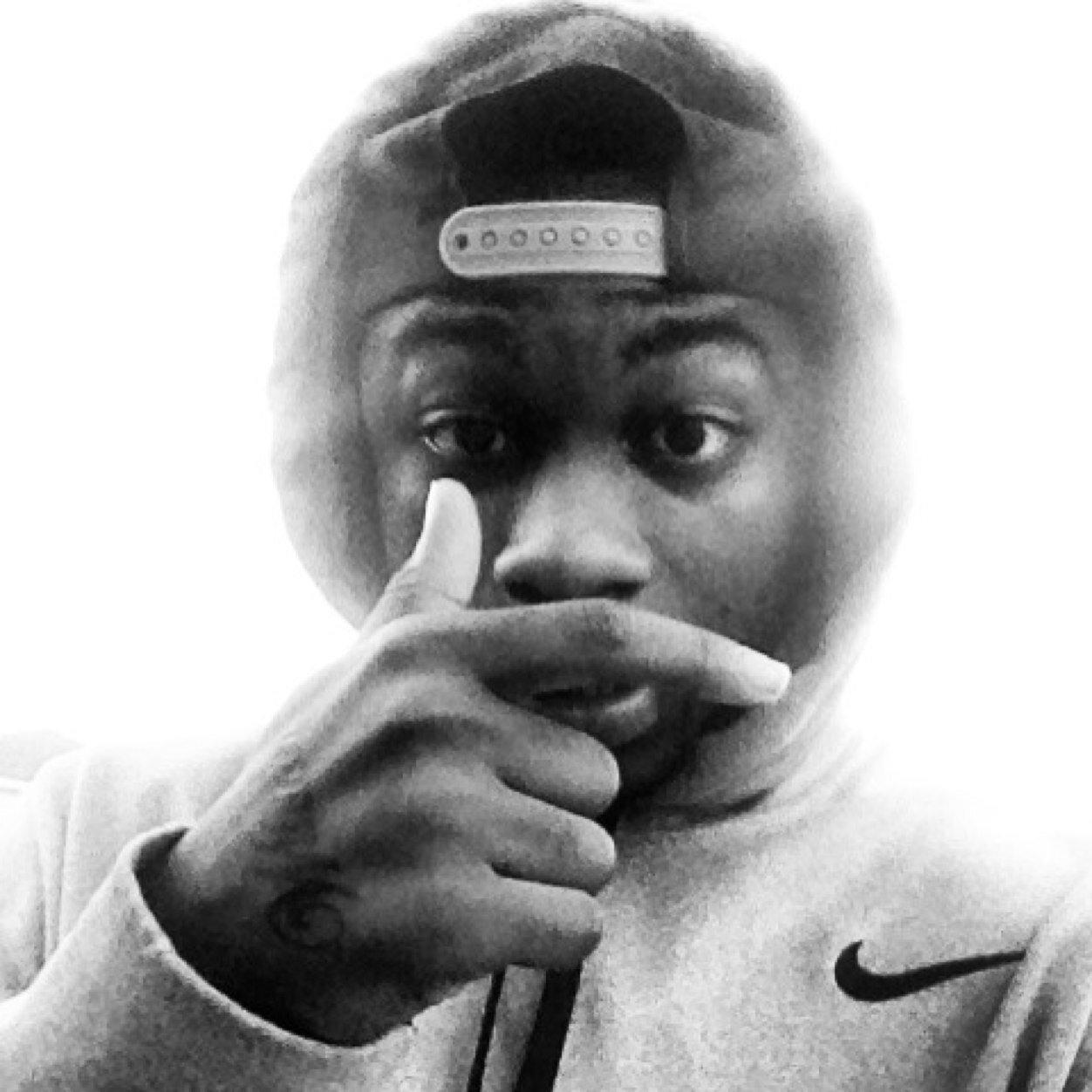 Always grindin And They Know It! Yall Go Follow My Yunginz @rubenanderson18 & @toolyboi_mon