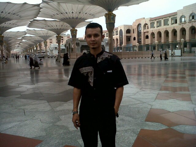 IndraAditya4's profile picture. 