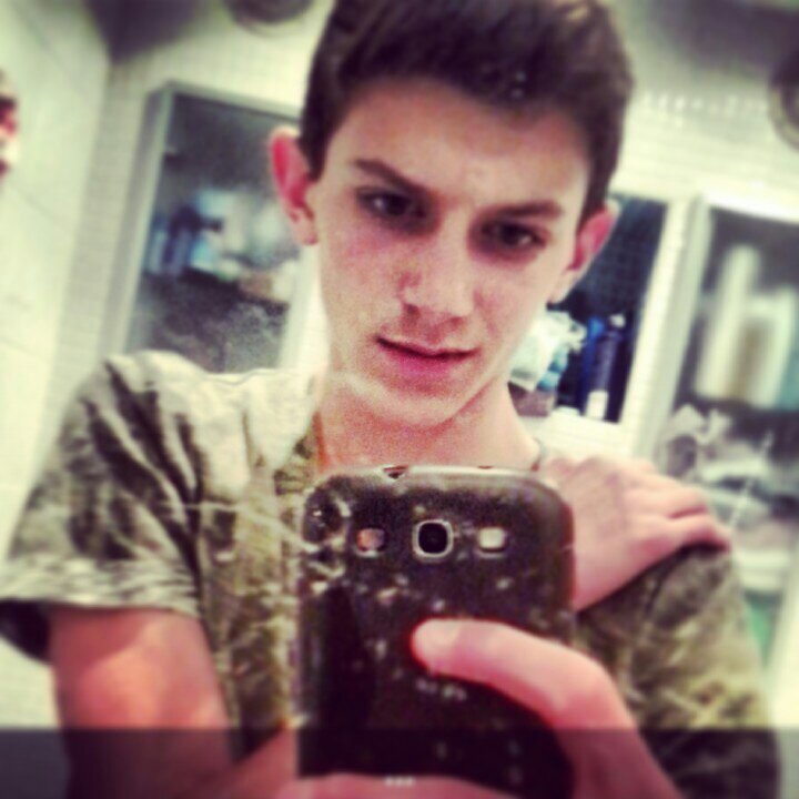 insta: @milandeman