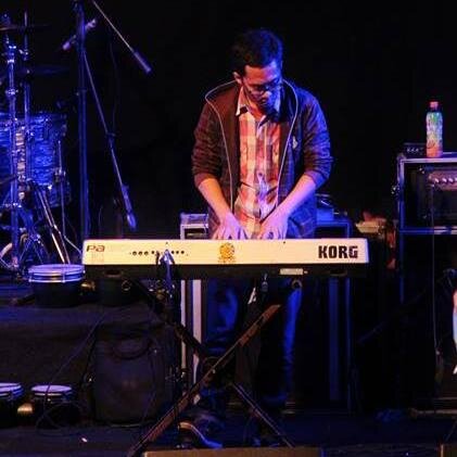 ||SMM'09||UNY music education'12||

Surakarta - DIY