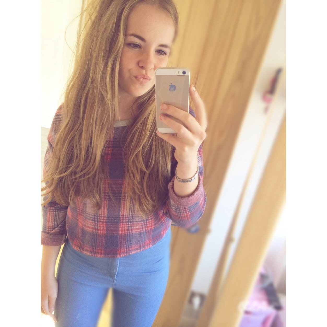 13, St.Wilfs, yorkshire lass, netballer, follow for follow!