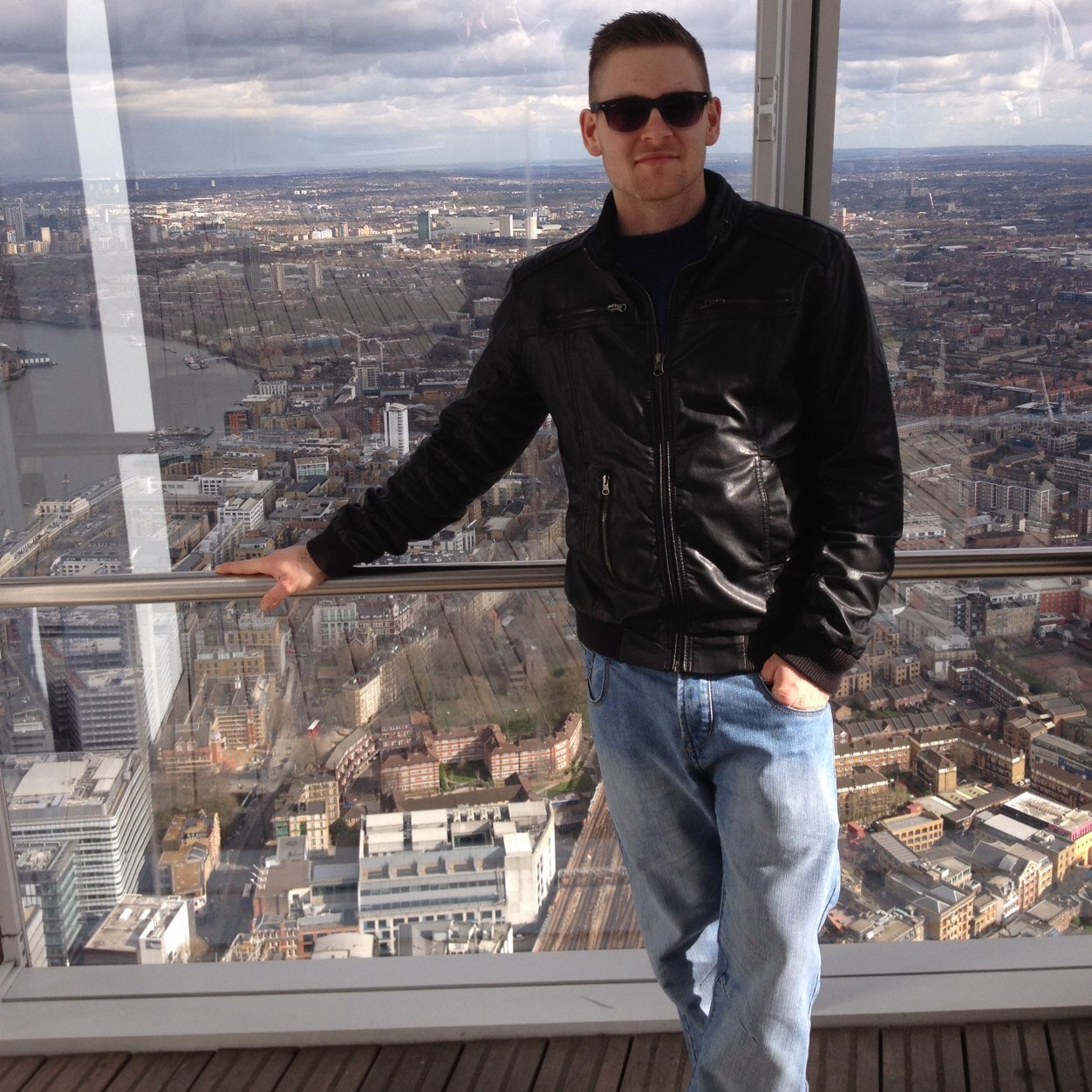 Craig15919609's profile picture. 