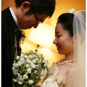 結婚式ってどうやるの？。やって良かった！。思い出に残る結婚式のノウハウを少しでも、お役に立てれるよう順次配信していきます。・・・えっ！今から、ちょっと早いんじゃない？
心の準備、情報は早めに仕入れといたほうがいいですよ。都合の良い時に目を通してみてください。
お役にたてそうでしたら、RTをお願いします。