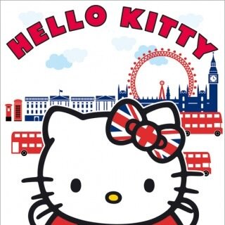 Chic HelloKitty Airbnb home in LONDON, right by Trafalgar Square, London Eye & Covent Garden! Lift direct into unit~Penthouse style!