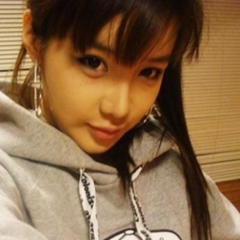KNH_BomPark24's profile picture. Park Bom Roleplayer .. 24 March 1984 .. Main Vocalist of 2NE1 .. Barbie Girl ^^