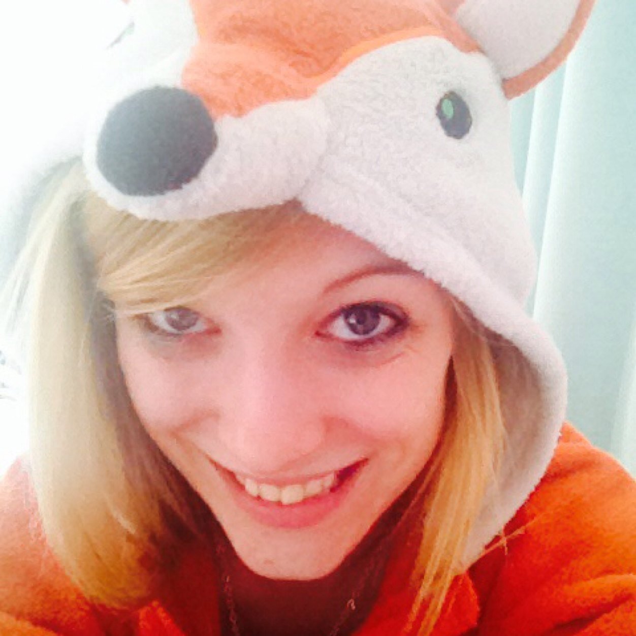 Hey, click that follow button, you won't regret it! I'll follow back! Love ya! Bedfordshire,England