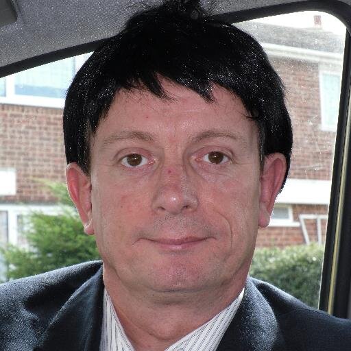 YouTuber/Driving Instructor @Driving Test Wizard #DrivingTest #DrivingTheoryTest #DrivingLessons  https://t.co/1Z03NhtusZ