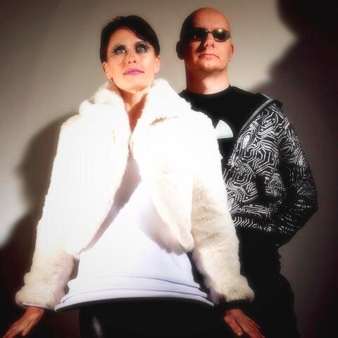 UK based duo fusing live opera with experimental electronica & symphony orchestra, utilising new technologies.