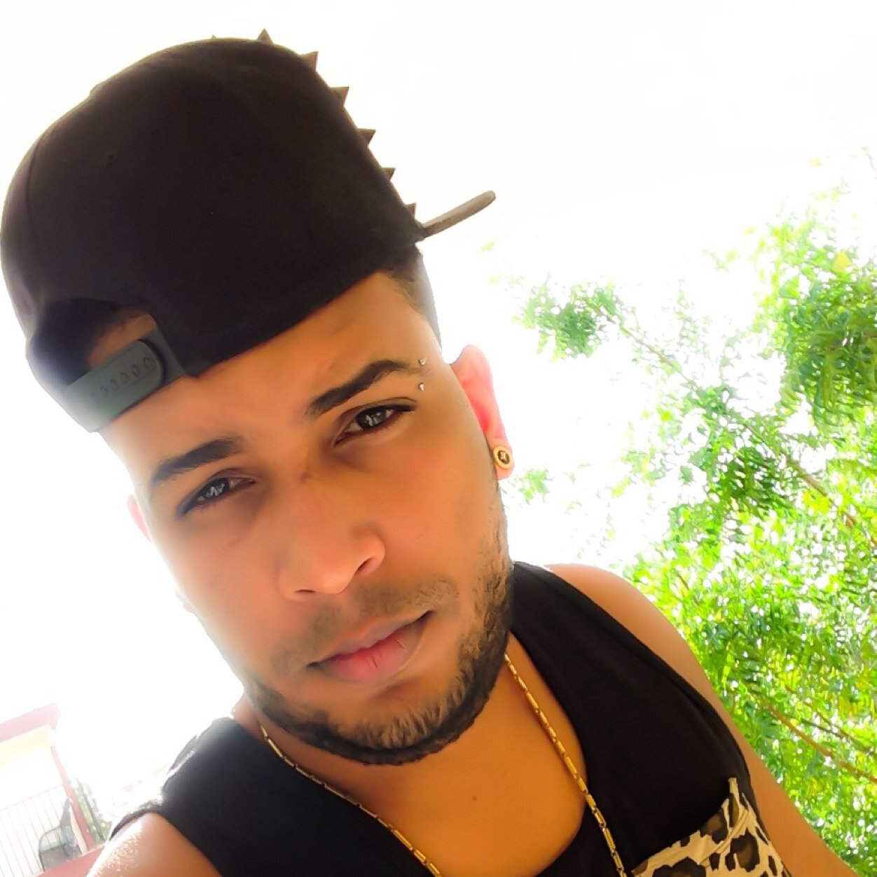 #ABUSADORA NEW -• http://t.co/4x2bHrw6lZ • http://t.co/S6FnFrFnId