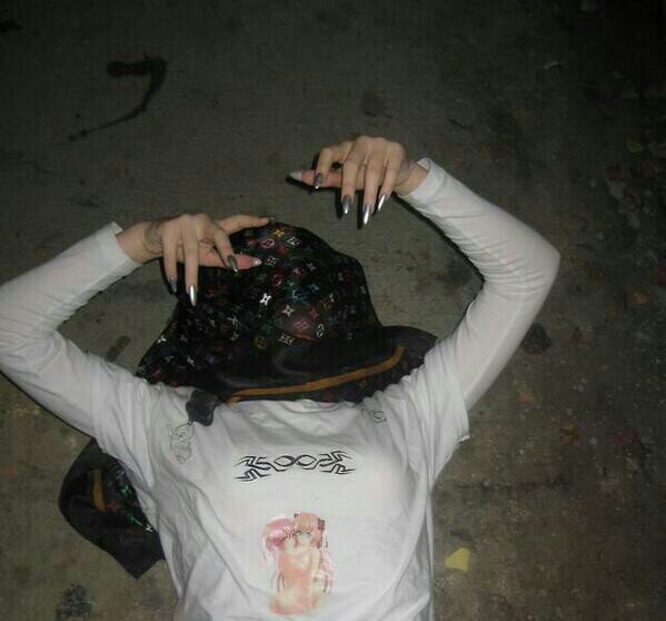 hahasmhlol's profile picture. 