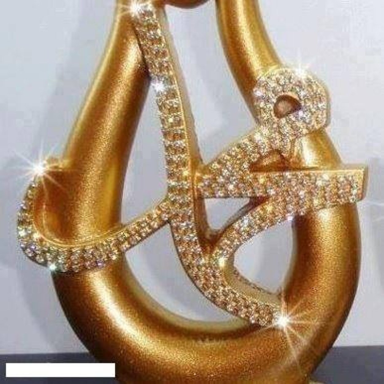 ليت الغائب يعلم كيف غابت معه سعادتي