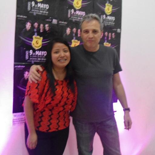 Y sin decirte que te quiero, tu ya sabes que me muero por pasar mi vida junto a ti