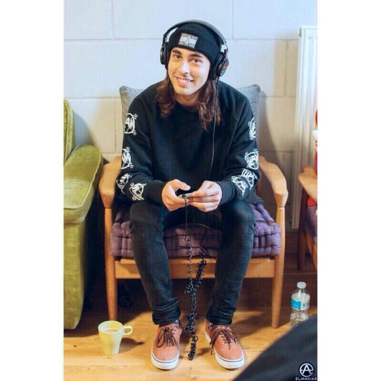 vicfuentasty's profile picture. i met of mice & men and falling in reverse in one day i still cry