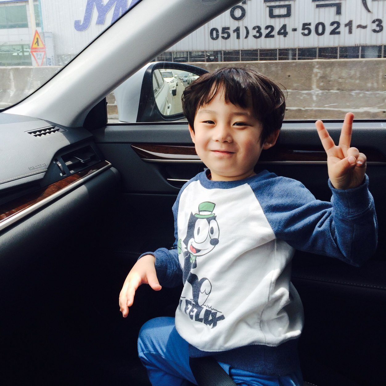 dhckdgns0613's profile picture. 