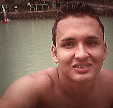 Facee aee - http://t.co/OJzcrTq1yR