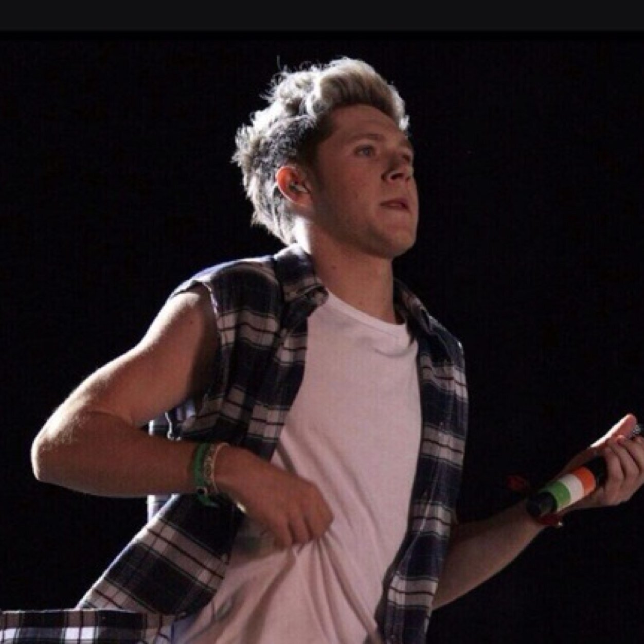 whatsdacraicc's profile picture. does it look like a give a motherfuck?!// never/5 yeahright/4