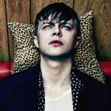 Sejam bem-vindos ao primeiro twitter brasileiro dedicado ao fãs do ator @danedehaan.