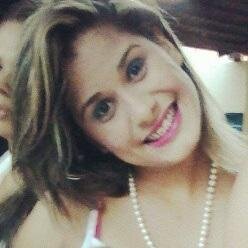 Sou de Fortaleza, 18 aninhos,  pra conhecer mais, manda tweet aí ;* melhor do @_weeeeesley ♥