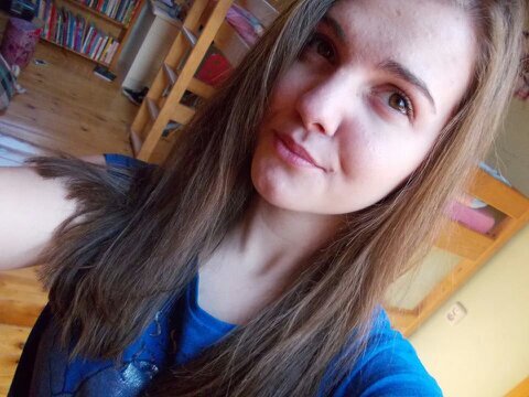 Hi! :)..I'm Kate and I'm from Slovakia...Follow me I follow you back :)