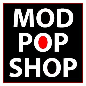 Collector and photographer of vinyl toys (urban, designer, art, japanese, sofubi, daikaiju) Now also selling my collection at http://t.co/k2T6e7gmcz