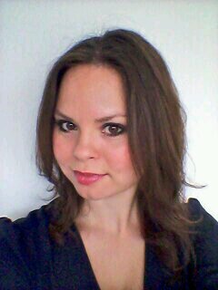 Beauty Blogger
http://t.co/j3T9CL7O