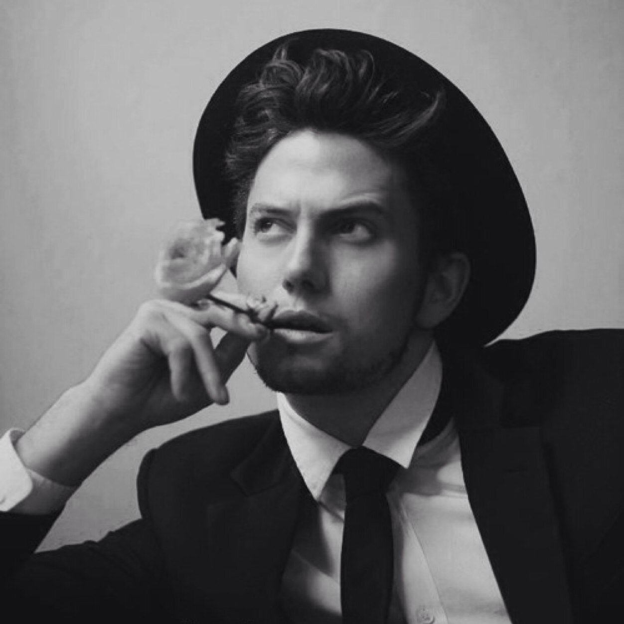 TheTrueThanatos's profile picture. Death. It's not a plague... It's a release. «GodOfDeath» #Mythology. Son of Nyx and Erebus. Brother to Eris. «тнαиαтσѕ» #DeathCourtingDeath.